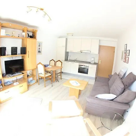 One-bedroom Dorumer Neufeld